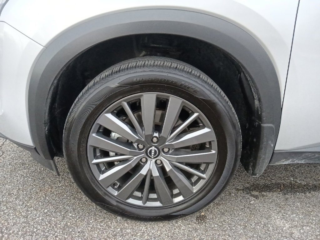 Used 2025 Nissan Pathfinder SL w/ SL Premium Package image 10