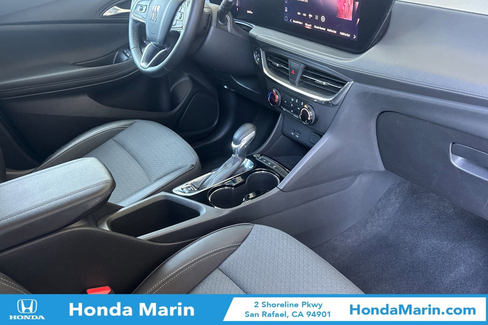 Used 2025 Buick Encore GX Preferred image 20