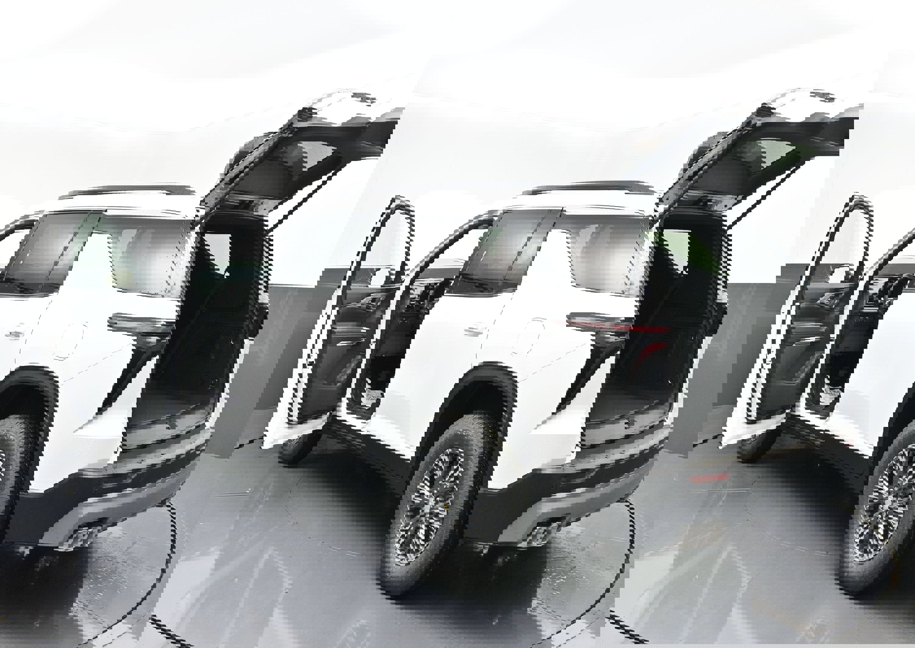 New 2026 Chevrolet Traverse LT FWD image 5