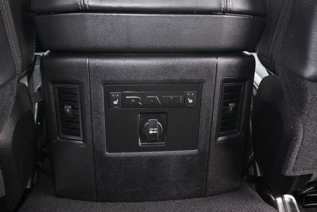 Used 2014 RAM 3500 Laramie Longhorn AWD/4WD image 31