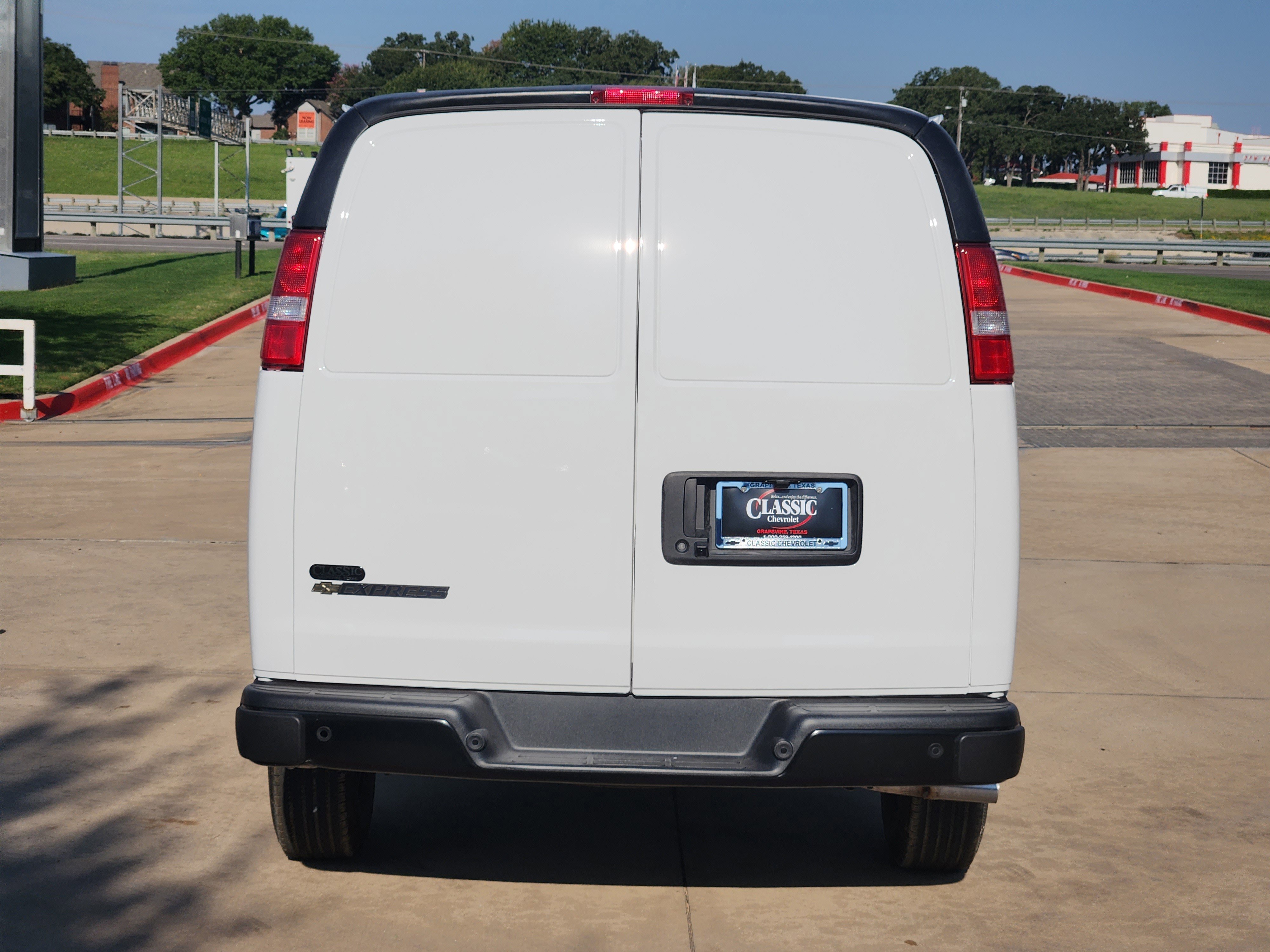 New 2025 Chevrolet Express 2500 w/ Safety Package image 12