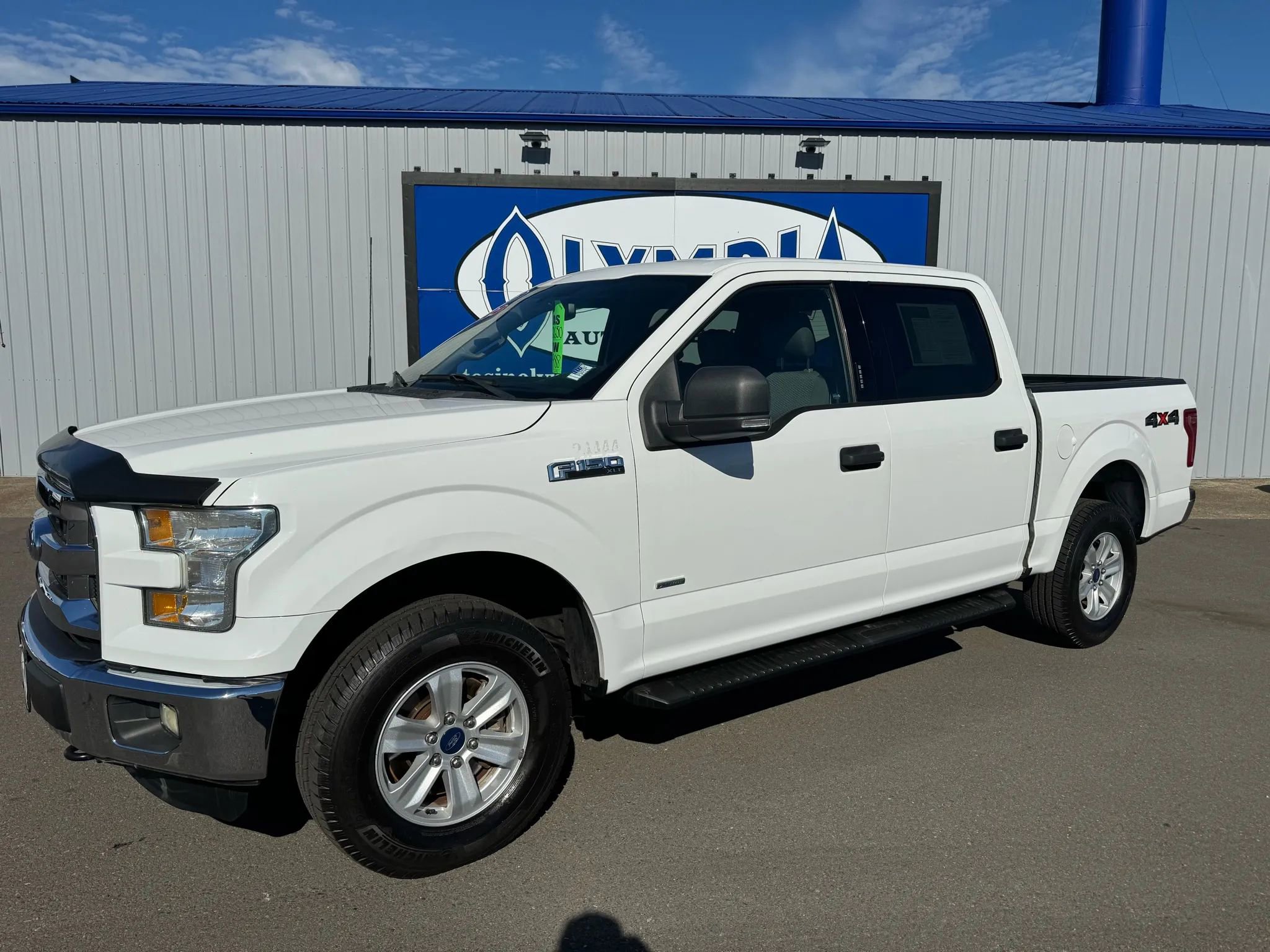 Used 2015 Ford F150 XLT w/ Equipment Group 301A Mid
