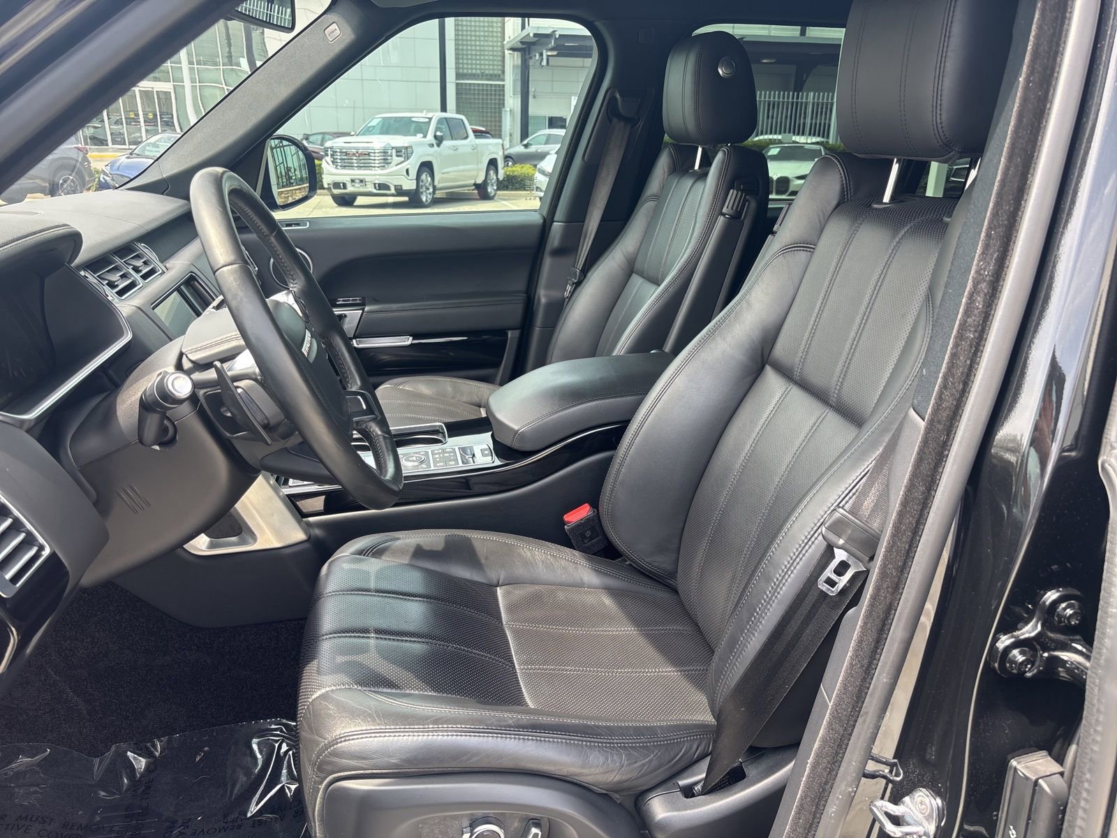 Used 2016 Land Rover Range Rover Long Wheelbase Supercharged image 13