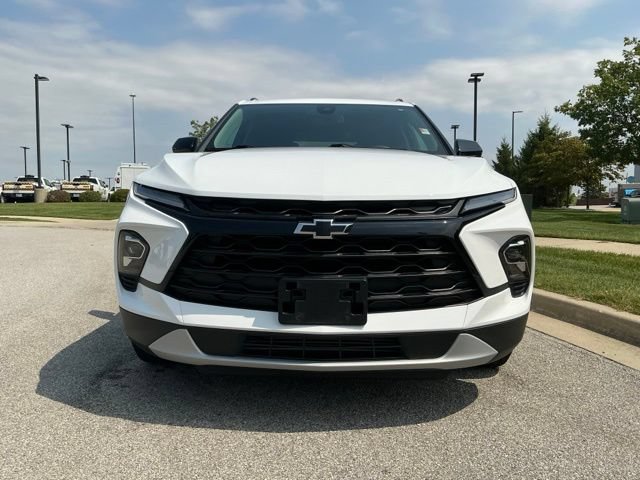 Used 2025 Chevrolet Blazer LT w/ Convenience Package AWD/4WD image 8