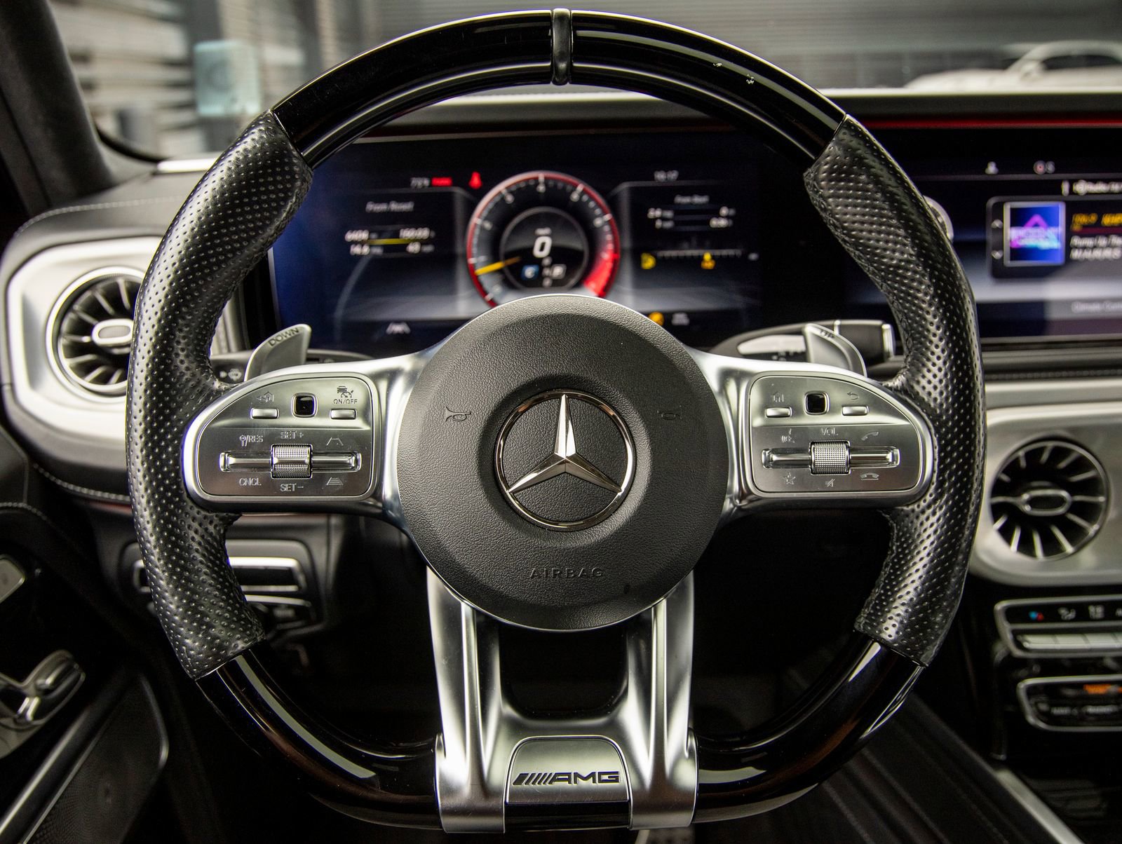 Used 2021 Mercedes-Benz G 63 AMG 4MATIC image 32