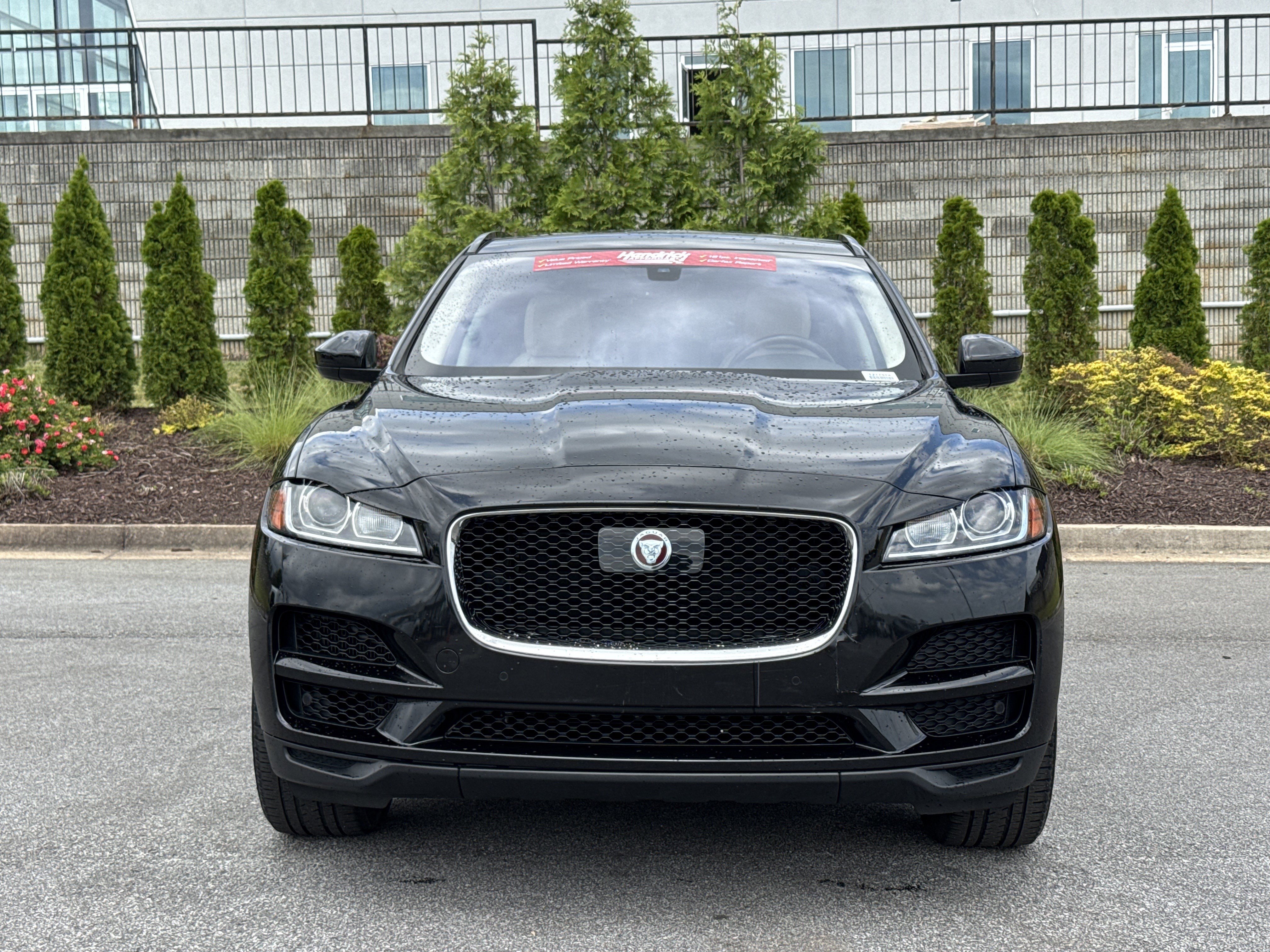 Used 2019 Jaguar F-PACE Premium AWD/4WD image 3