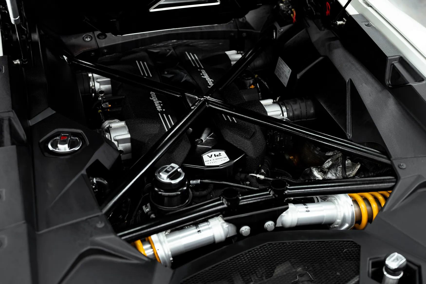 Used 2016 Lamborghini Aventador LP 700-4 image 35