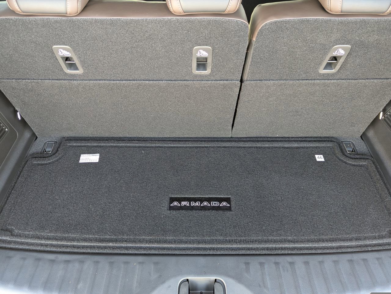 New 2026 Nissan Armada SL w/ Captain's Chari Seat Package image 8