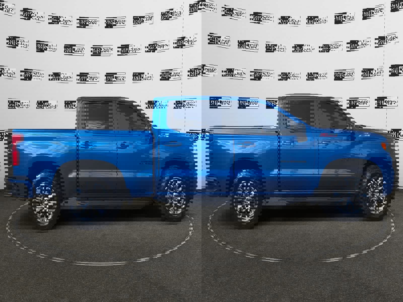 Used 2022 Chevrolet Silverado 1500 RST w/ Convenience Package II image 7