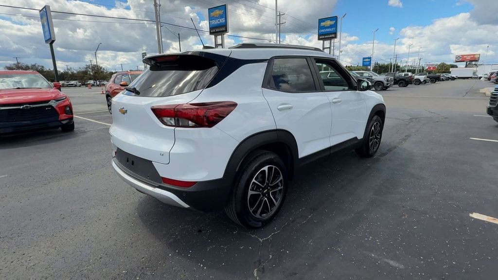 New 2025 Chevrolet TrailBlazer LT w/ Convenience Package image 8