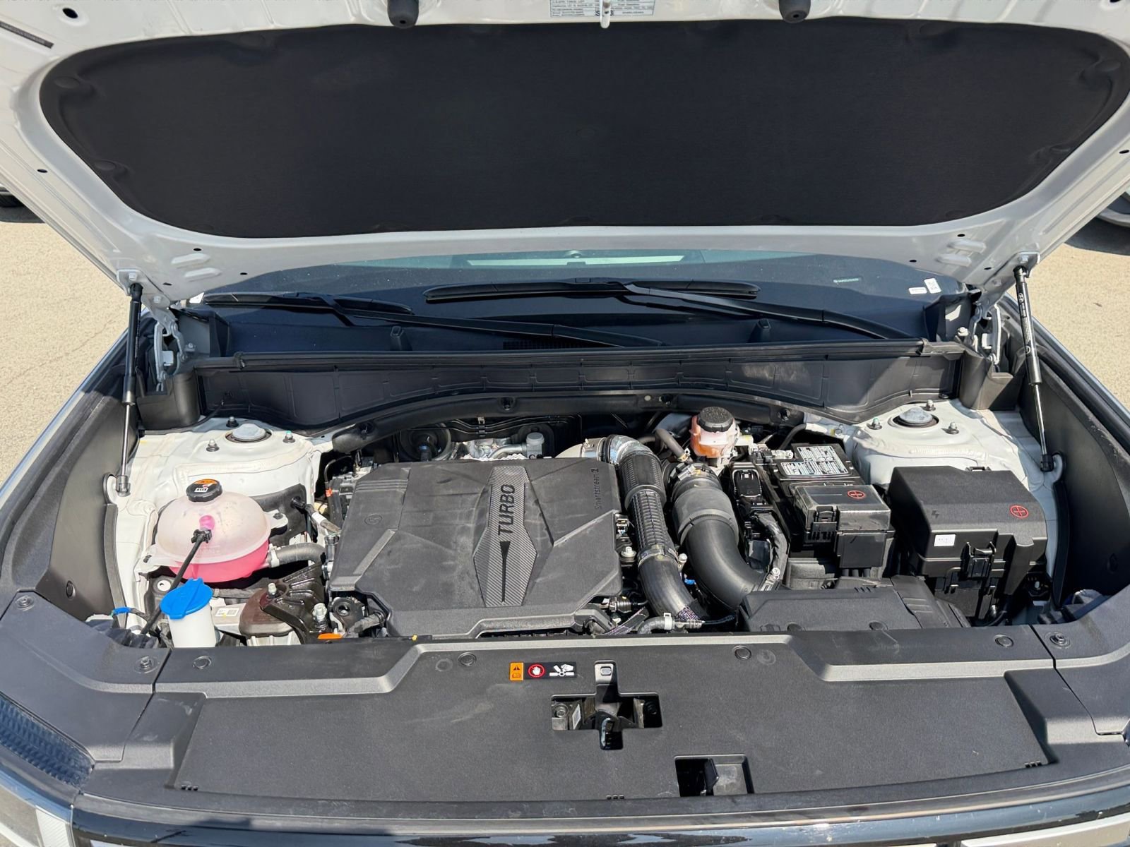 Used 2025 Hyundai Santa Fe SEL image 34