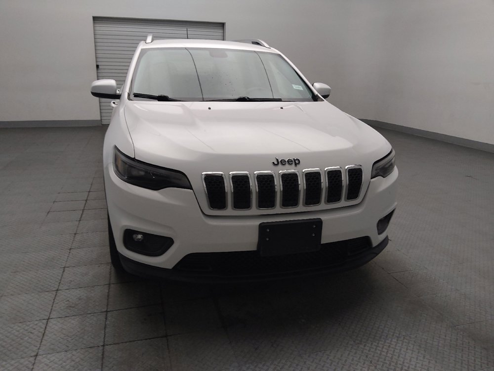 Used 2019 Jeep Cherokee Latitude w/ Popular Appearance Group FWD image 14