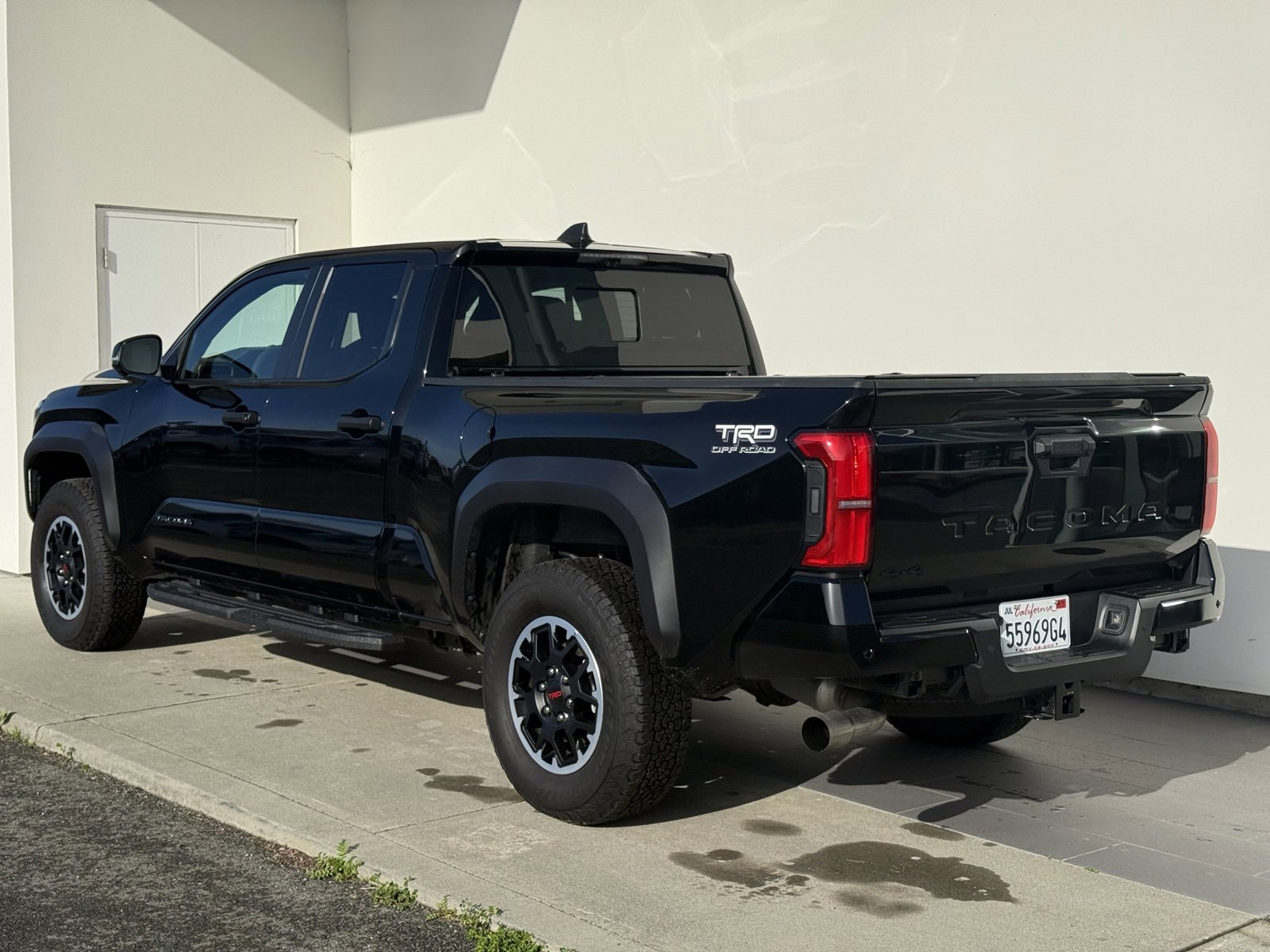 Used 2024 Toyota Tacoma TRD Off-Road w/ TRD Off Road Premium Package image 5