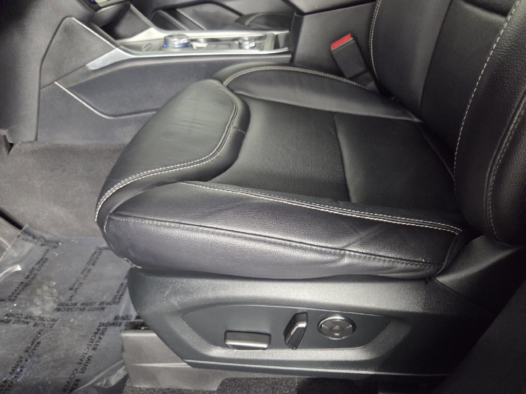 Used 2020 Ford Explorer ST w/ ST Street Pack AWD/4WD image 11