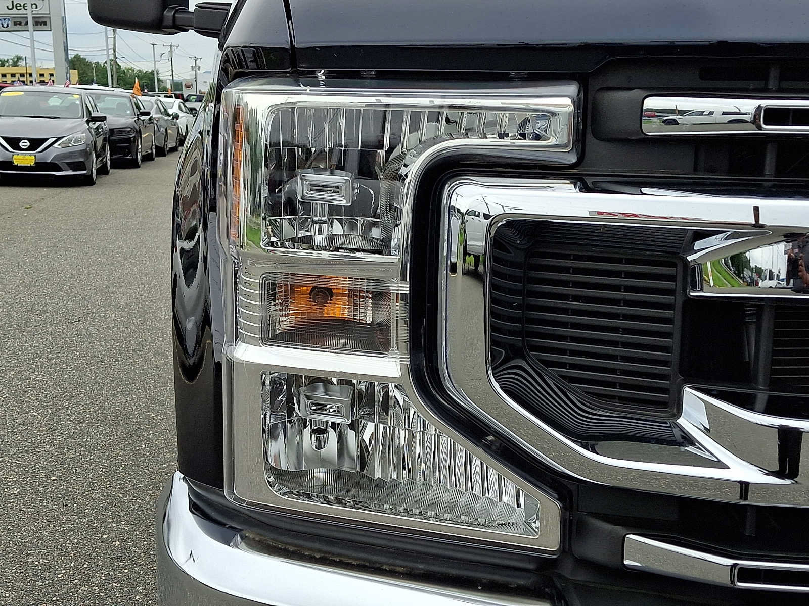 Used 2021 Ford F250 XL w/ STX Appearance Package AWD/4WD image 9