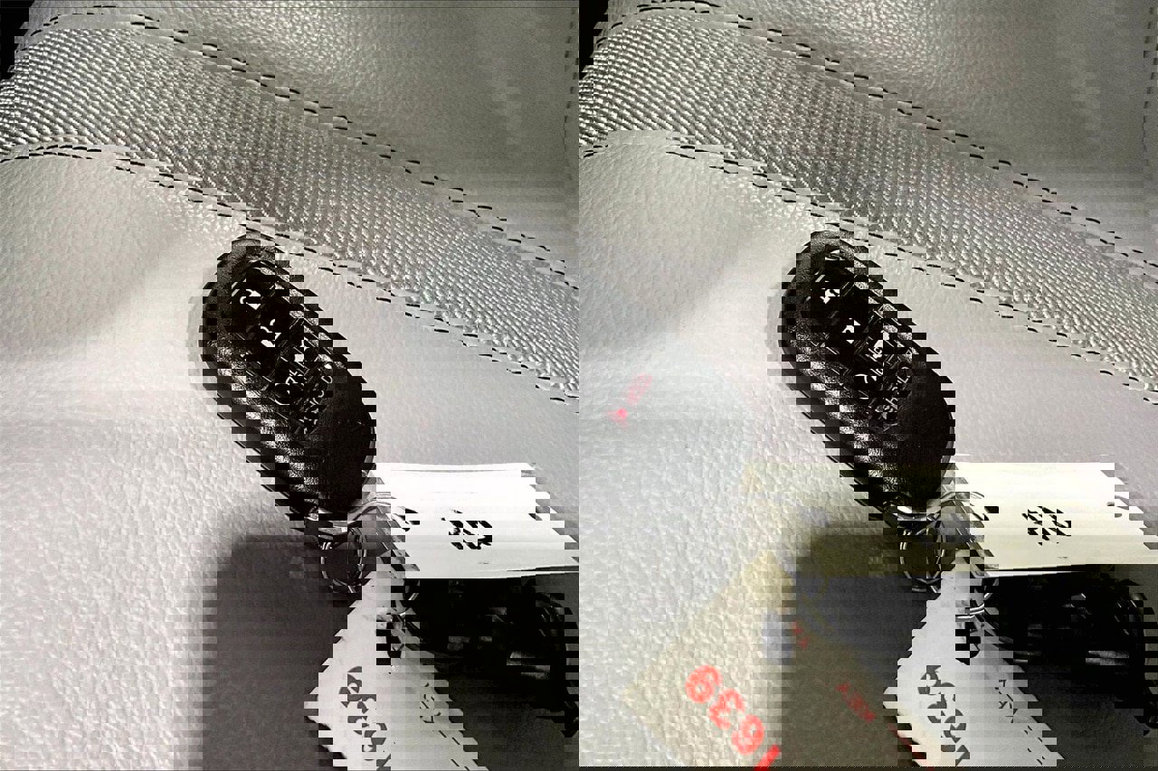 Used 2024 Honda Pilot Touring image 11