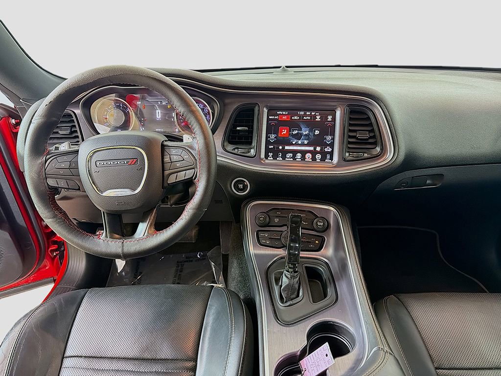 Used 2015 Dodge Challenger R/T Plus RWD image 25