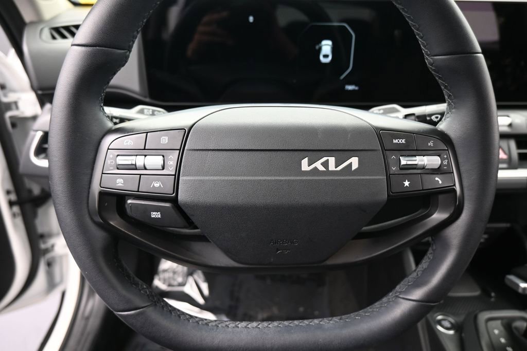Used 2025 Kia K4 EX FWD image 14