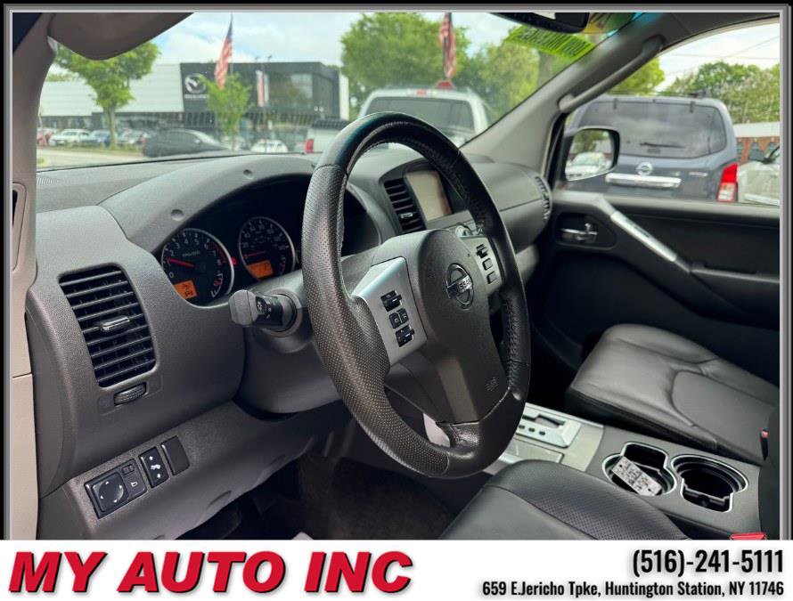 Used 2012 Nissan Pathfinder Silver image 21