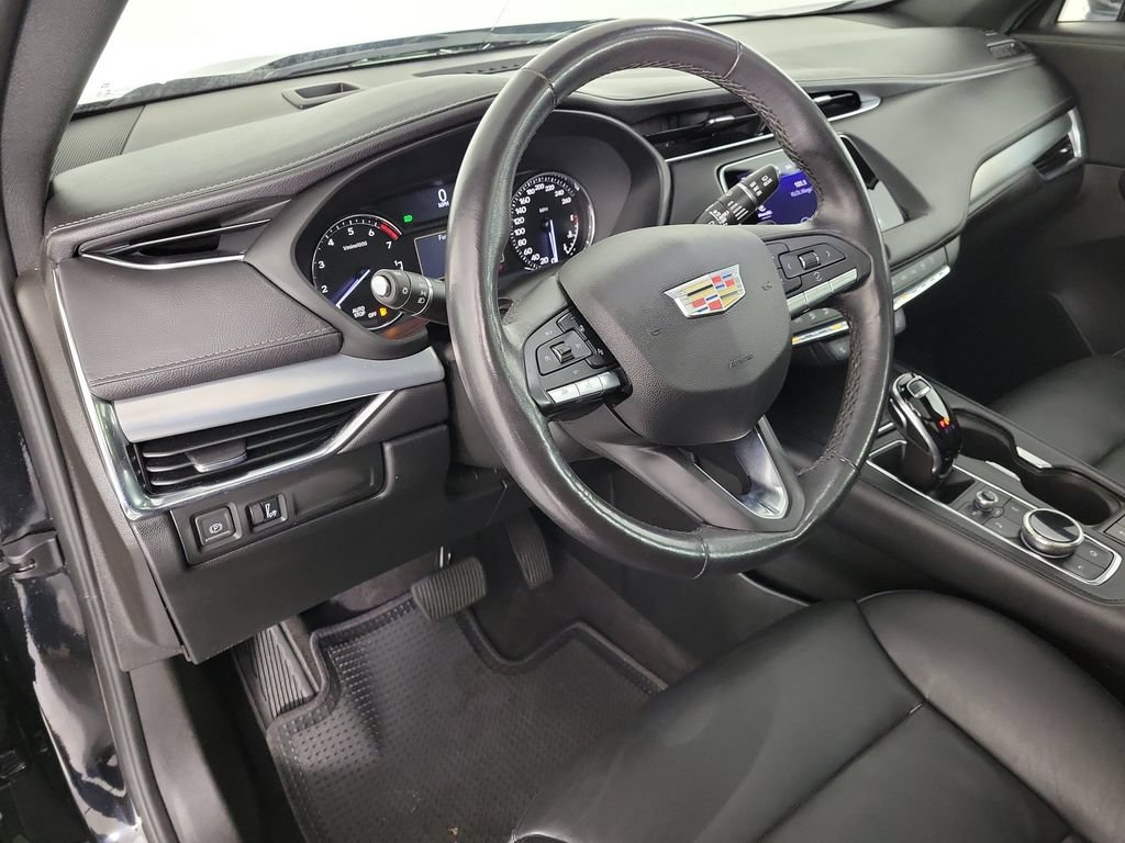 Used 2023 Cadillac XT4 Premium Luxury AWD/4WD image 19