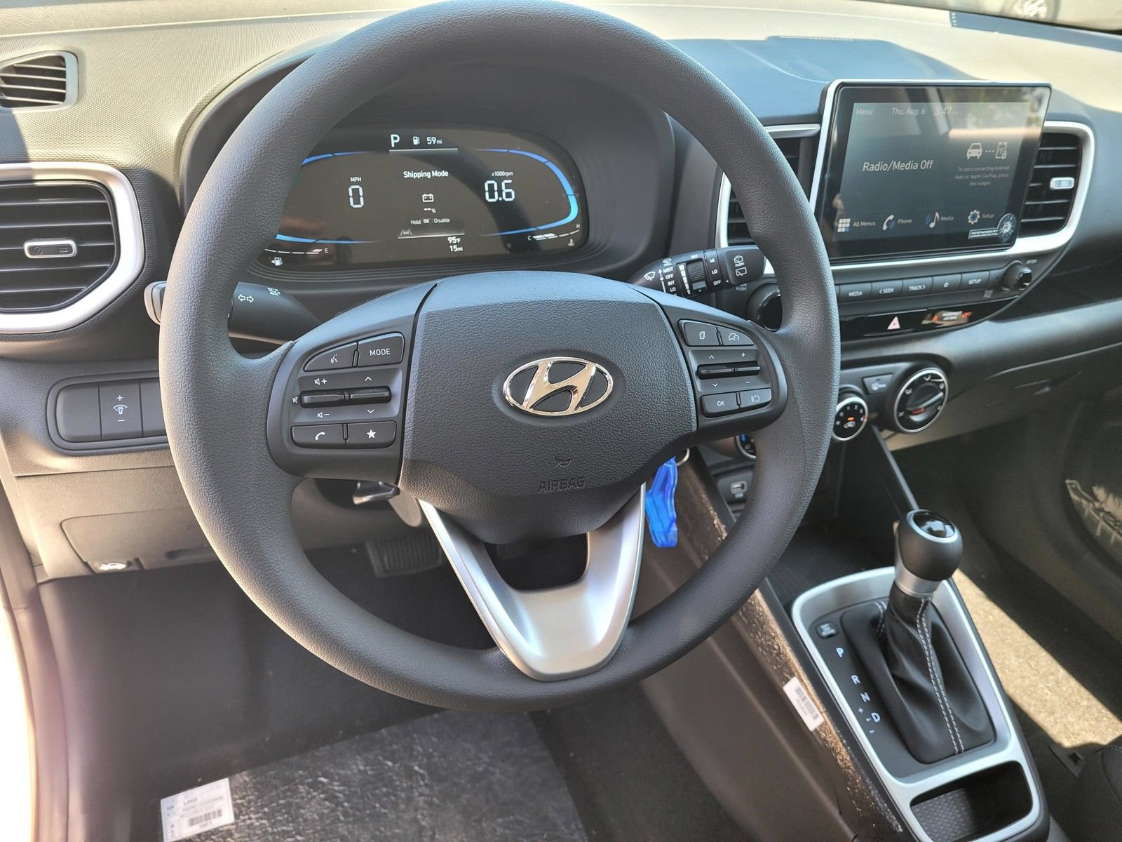 New 2026 Hyundai Venue SE FWD image 9