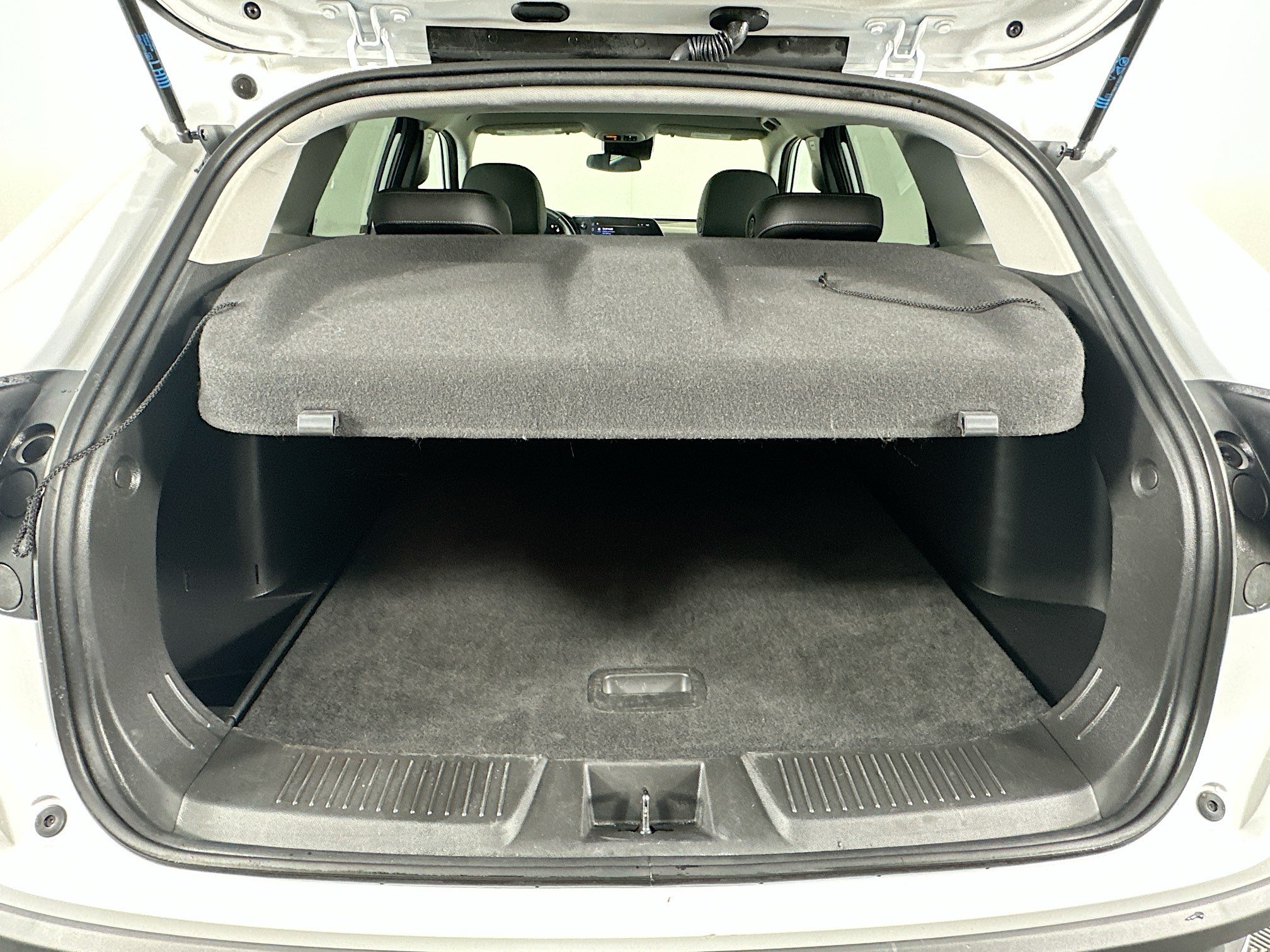 Used 2025 Chevrolet Trax LT w/ LT Convenience Package FWD image 27