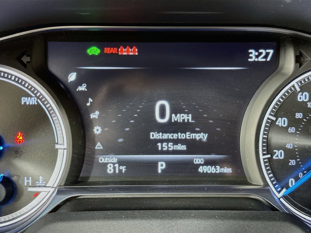 Used 2024 Toyota Venza LE AWD/4WD image 25