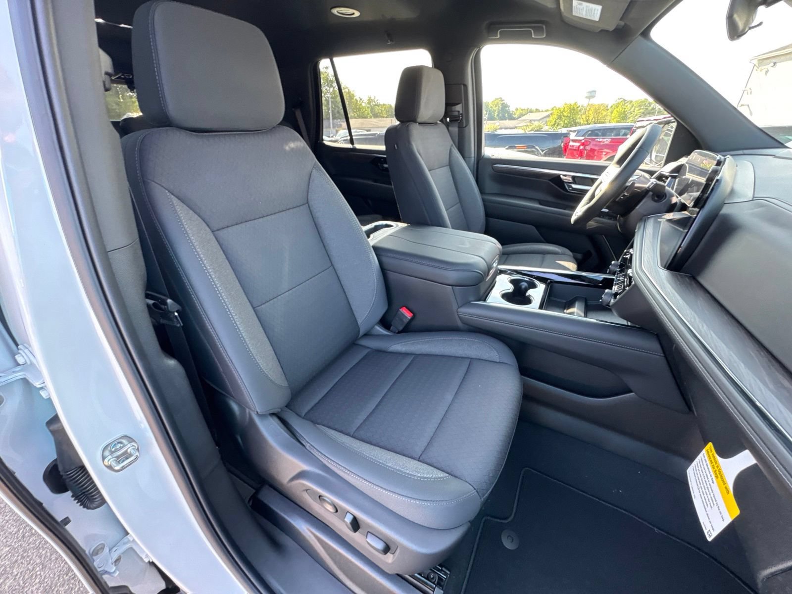 New 2026 Chevrolet Tahoe LS w/ Max Trailering Package AWD/4WD image 32