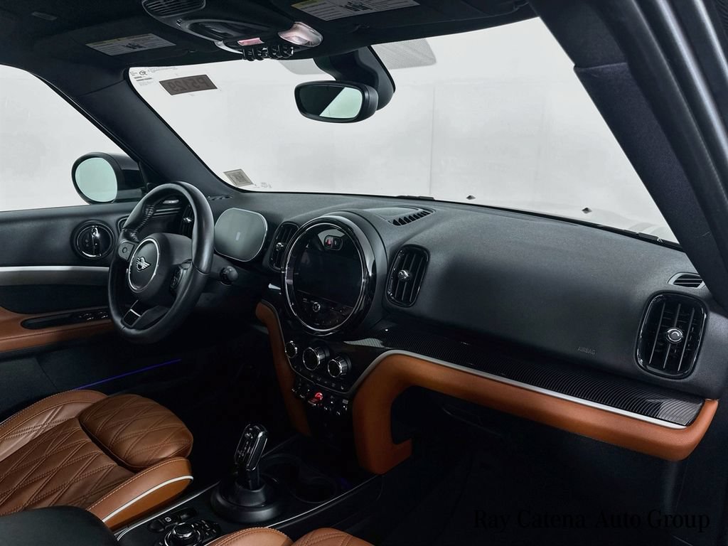 Certified 2024 MINI Cooper Countryman S w/ Signature Upholstery Package AWD/4WD image 31