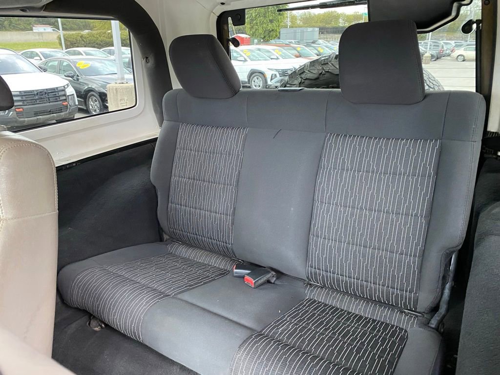 Used 2008 Jeep Wrangler X image 25