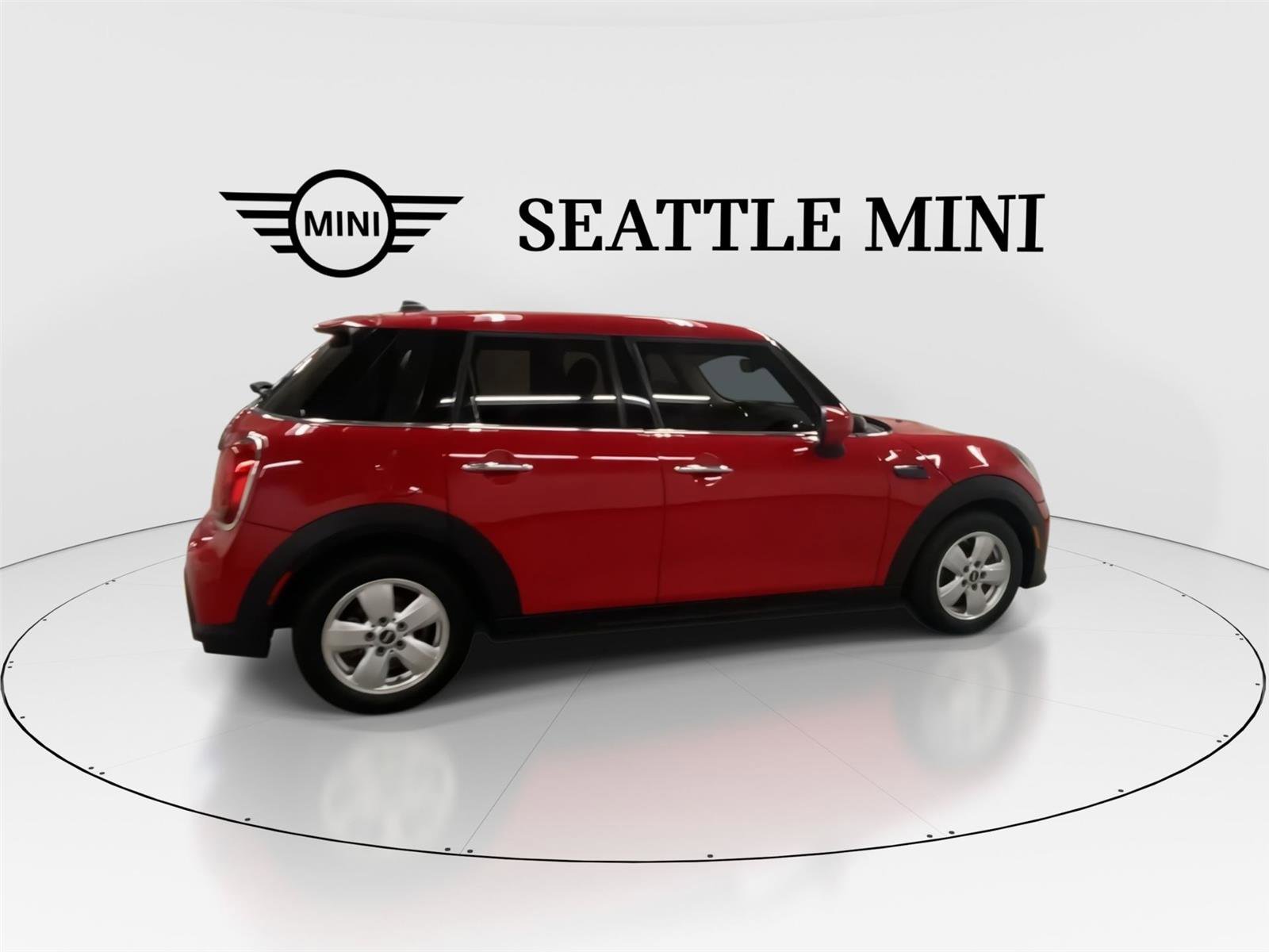 Certified 2024 MINI Cooper 4-Door Hardtop FWD image 12