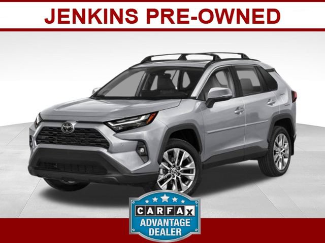 Used 2025 Toyota RAV4 XLE w/ Convenience Package FWD image 1