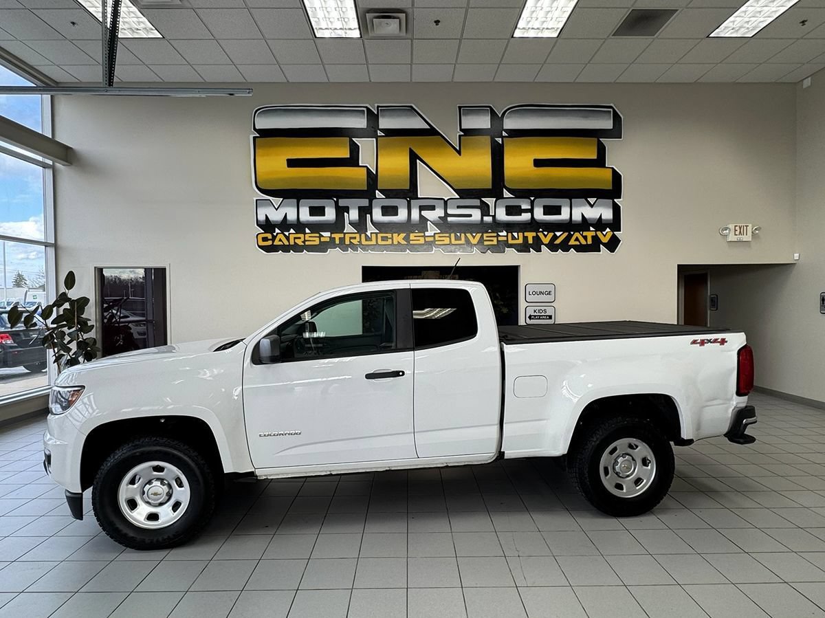 Used 2018 Chevrolet Colorado W/T w/ WT Convenience Package AWD/4WD image 4