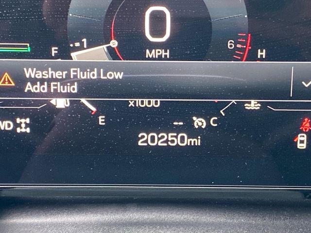 Used 2025 GMC Terrain Elevation w/ Elevation Premium Package image 20