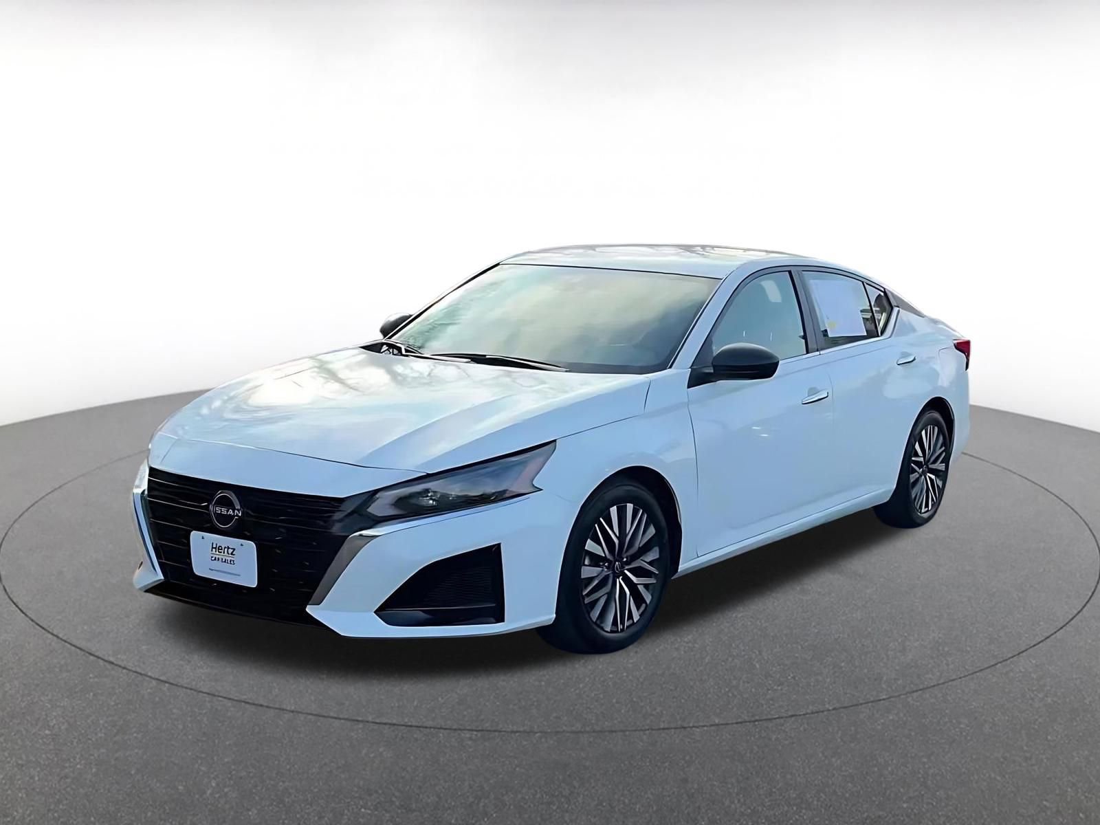 Used 2025 Nissan Altima 2.5 SV image 7