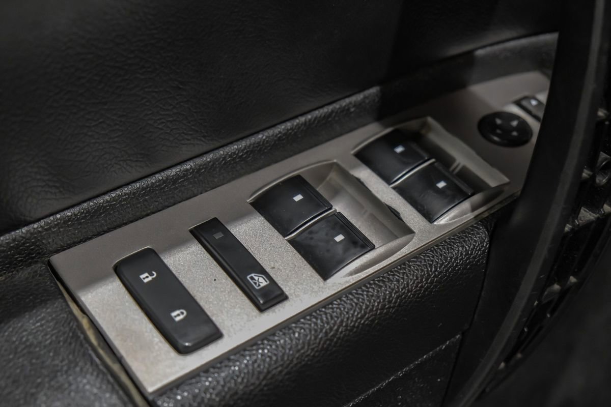 Used 2010 Chevrolet Silverado 1500 LT w/ Regional Value Package image 38