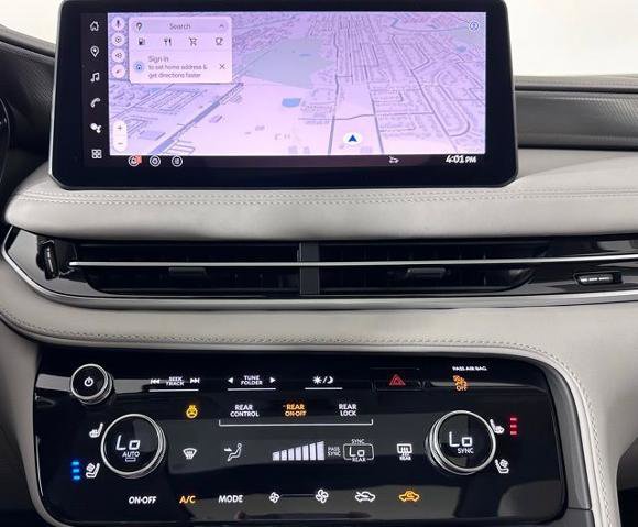 Certified 2026 INFINITI QX60 Luxe w/ Cargo Package image 17