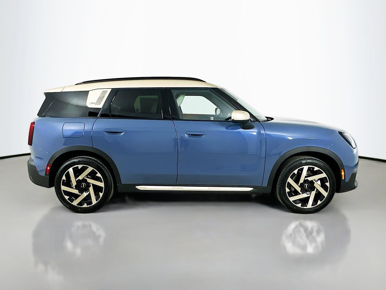 New 2027 MINI Cooper Countryman S AWD/4WD image 4