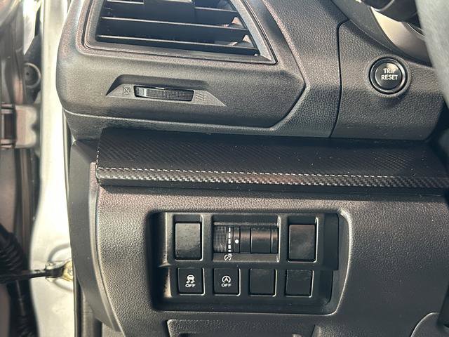 Used 2023 Subaru Crosstrek 2.0i Premium image 21