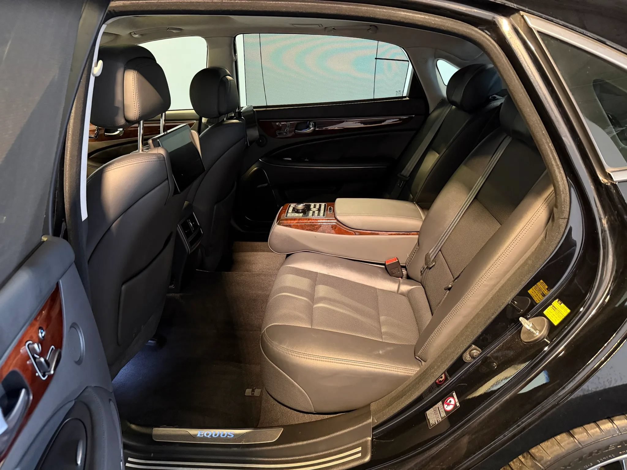 Used 2016 Hyundai Equus Ultimate RWD image 37