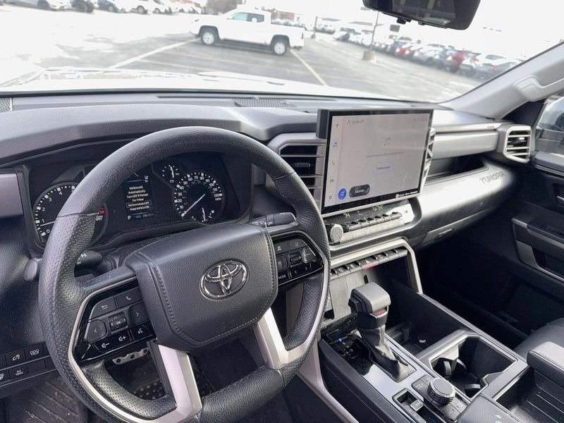 Used 2022 Toyota Tundra SR5 image 12