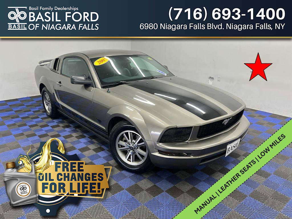 Used 2005 Ford Mustang Deluxe