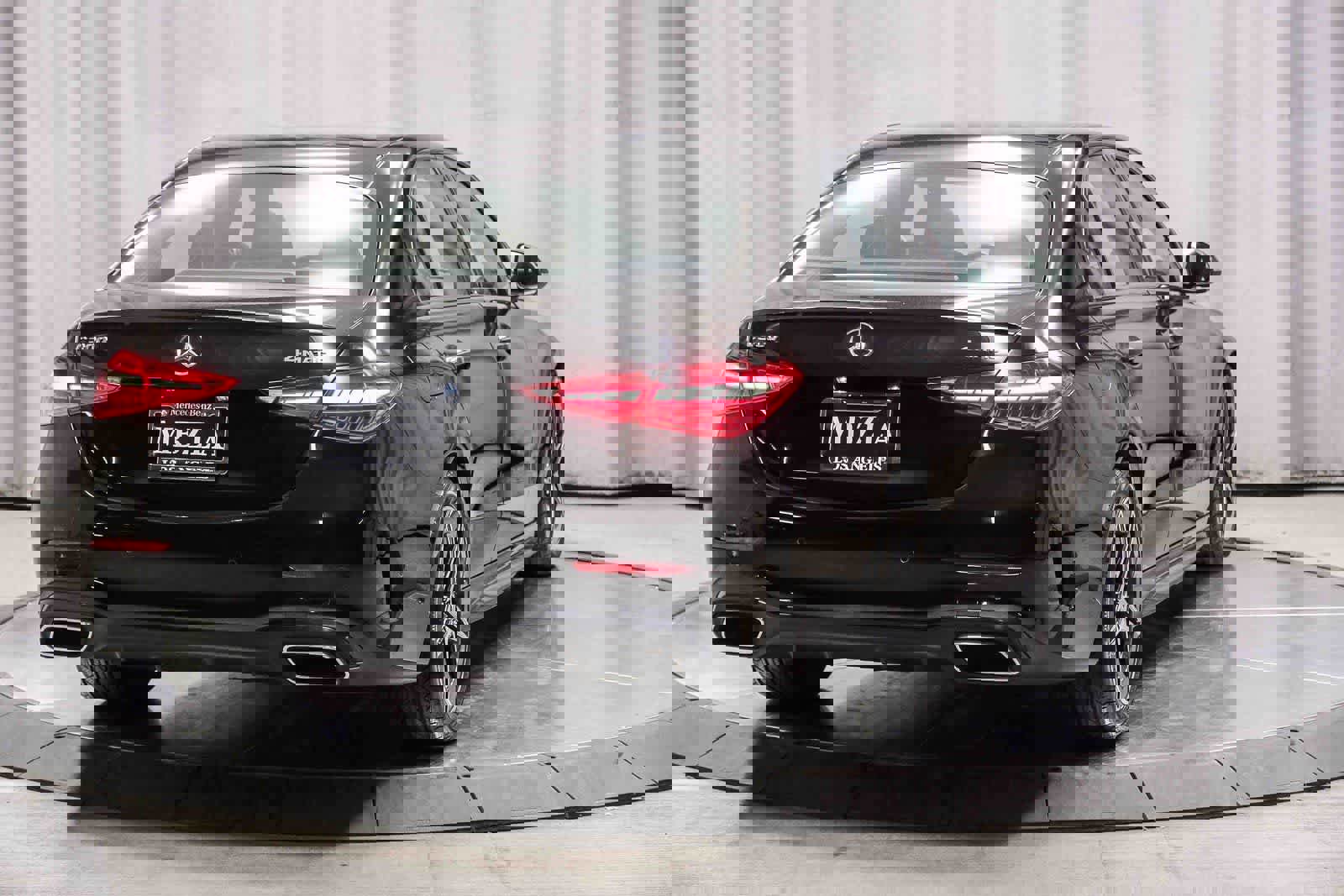 Certified 2023 Mercedes-Benz C 300 4MATIC Sedan w/ AMG Line w/ Night Package image 4