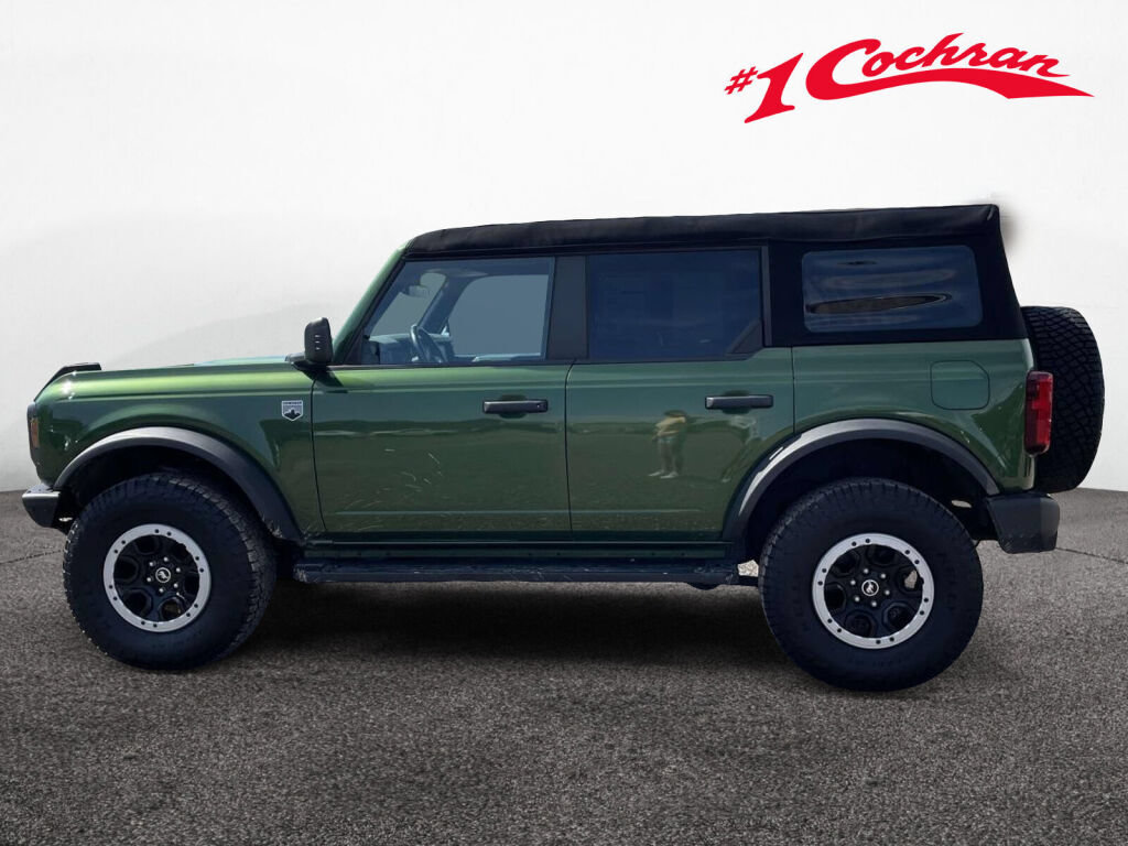 Used 2023 Ford Bronco Big Bend w/ Sasquatch Package AWD/4WD image 10
