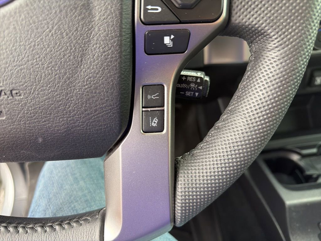 Used 2022 Toyota Tacoma SR5 image 12