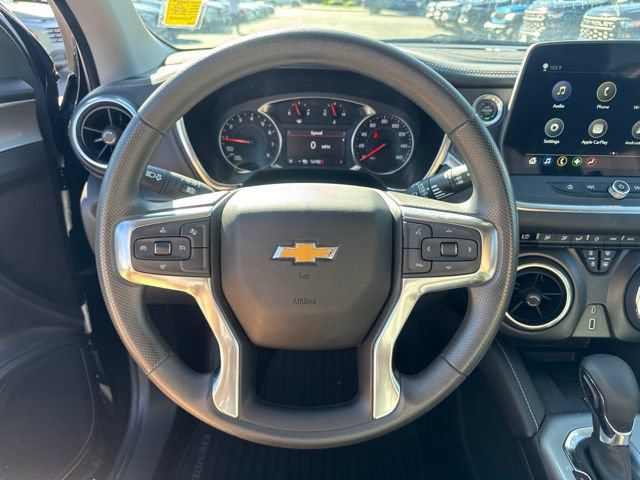 Used 2025 Chevrolet Blazer LT w/ Convenience Package AWD/4WD image 16