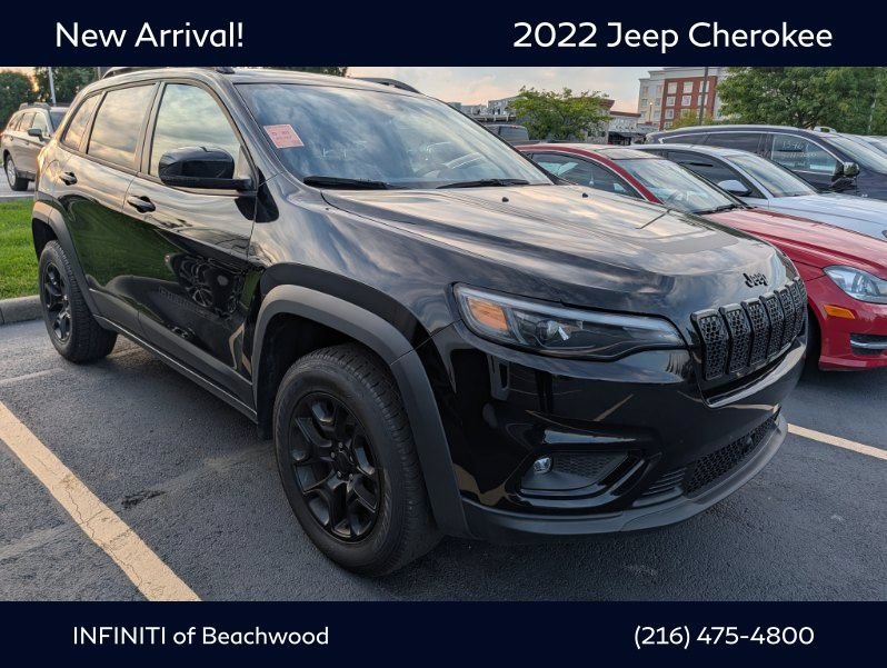 Used 2022 Jeep Cherokee Latitude w/ Sun & Sound Group AWD/4WD image 1