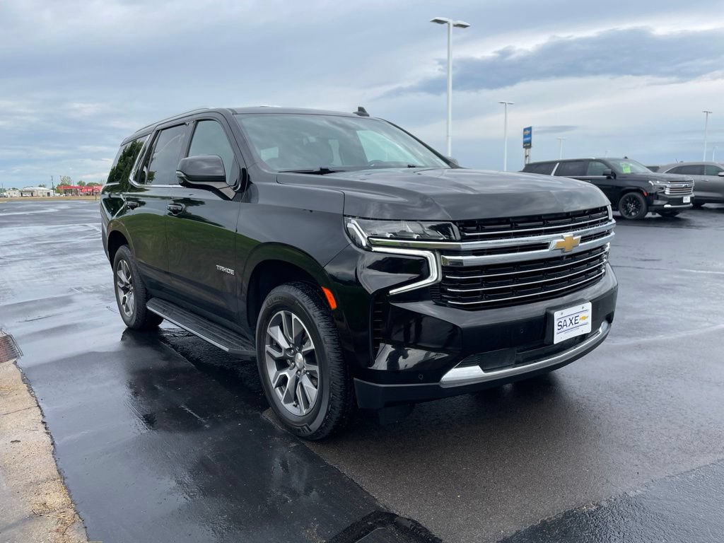 Used 2022 Chevrolet Tahoe LT w/ LT Signature Package AWD/4WD image 7