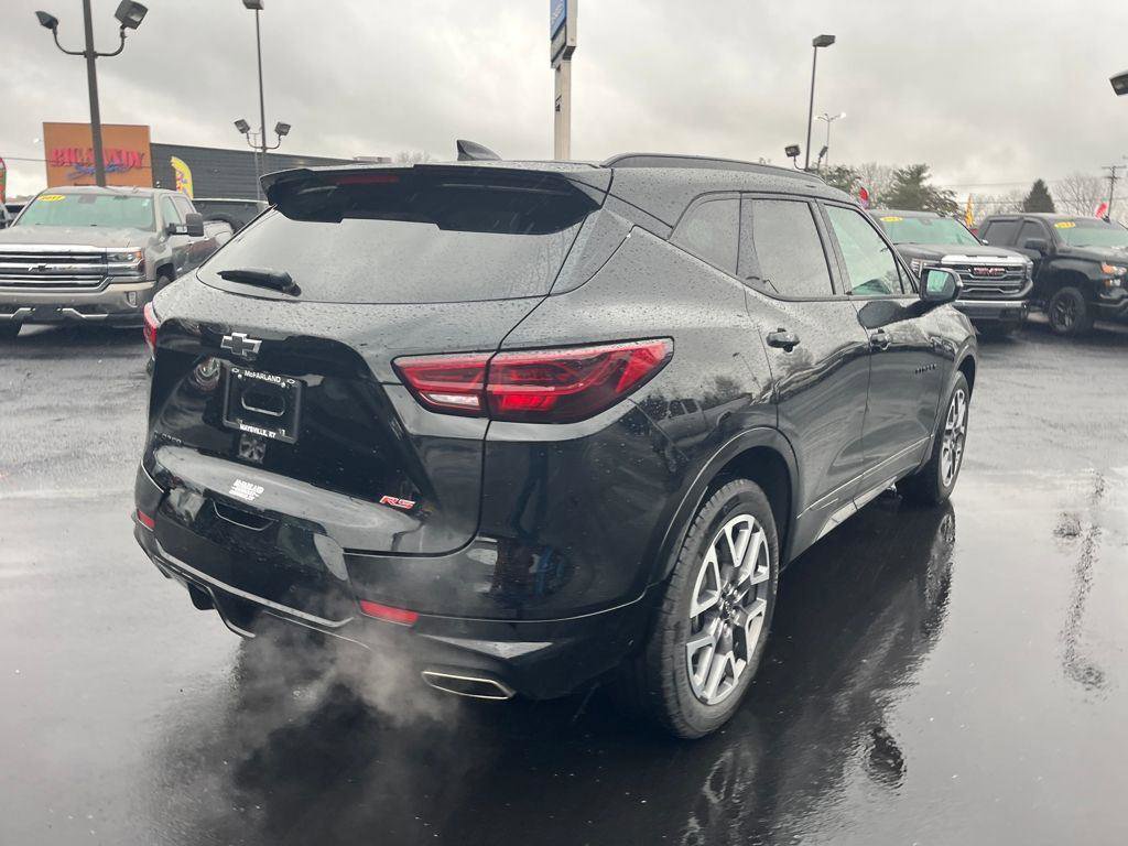 Used 2025 Chevrolet Blazer RS FWD image 5