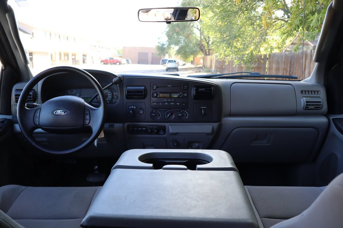 Used 2006 Ford F350 XLT AWD/4WD image 16